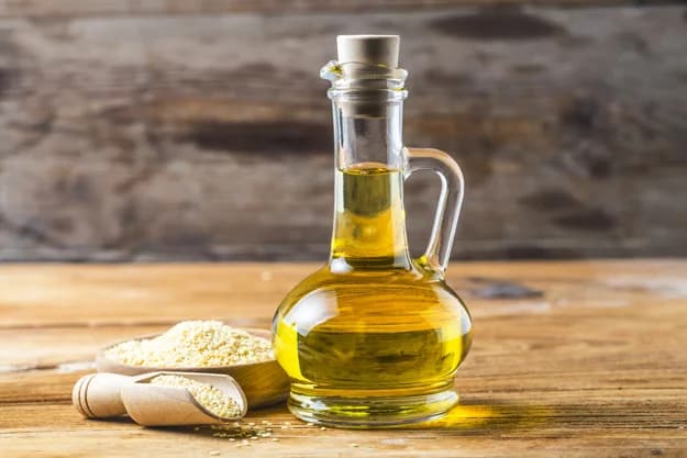 تصویر 1 از روغن کنجد پرس سرد برازنده استخراج شده از کنجد مرغوب